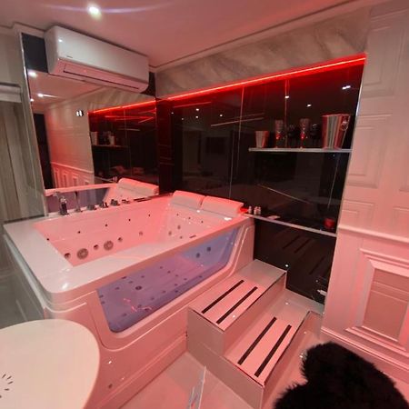 Samm B&B Porta San Gennaro Неаполь Екстер'єр фото