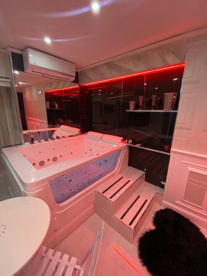 Samm B&B Porta San Gennaro Неаполь Екстер'єр фото