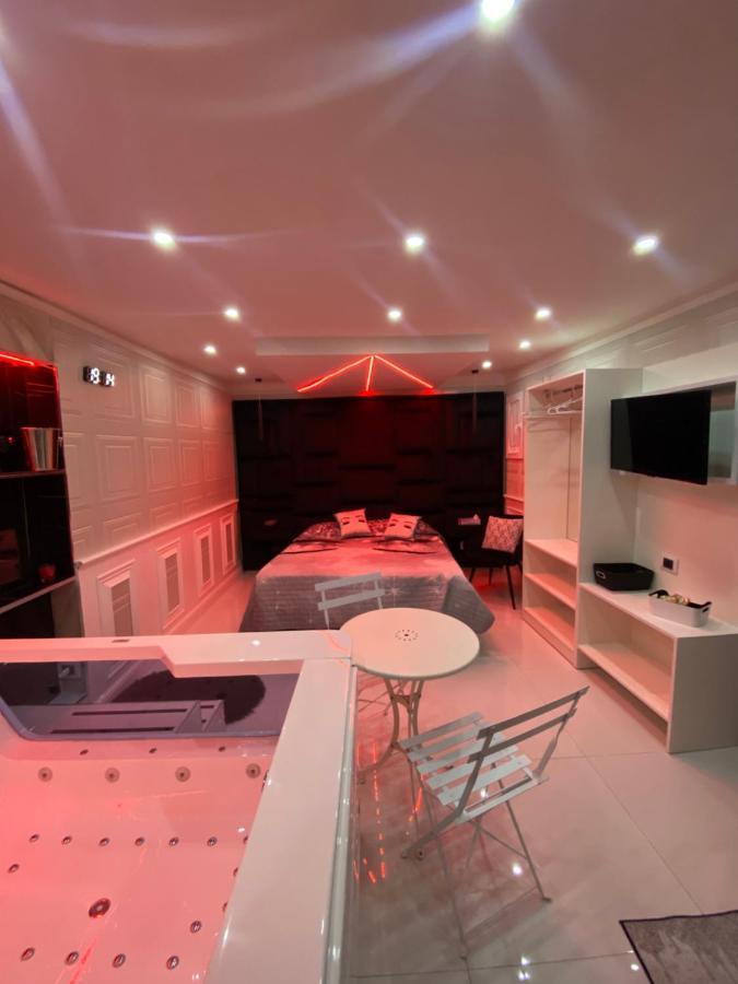 Samm B&B Porta San Gennaro Неаполь Екстер'єр фото