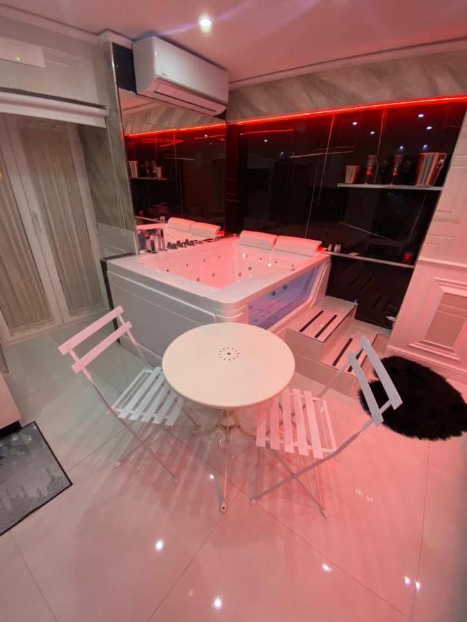 Samm B&B Porta San Gennaro Неаполь Екстер'єр фото